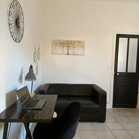 Apartamento Le Cabanon De La Noue Conflans-Sainte-Honorine Exterior foto